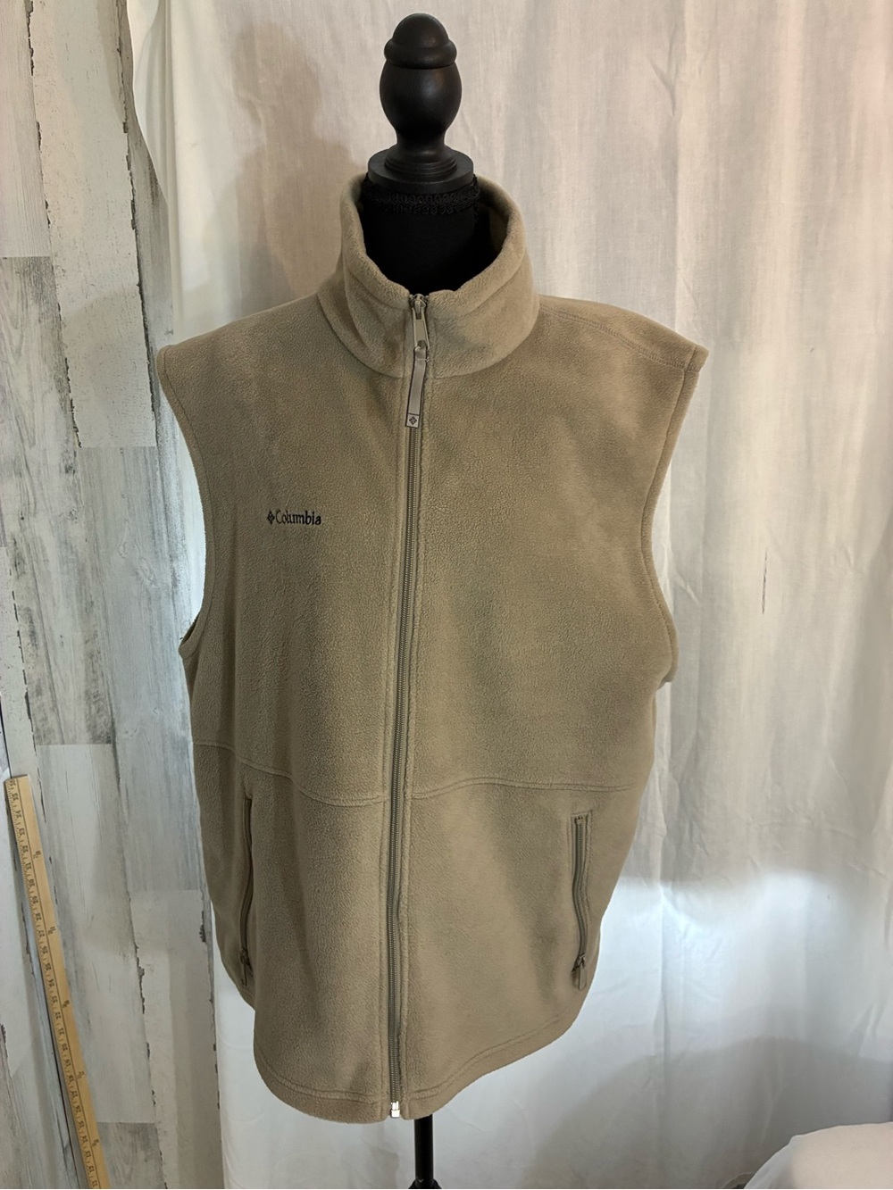 Columbia Tan Full-Zip Fleece Vest